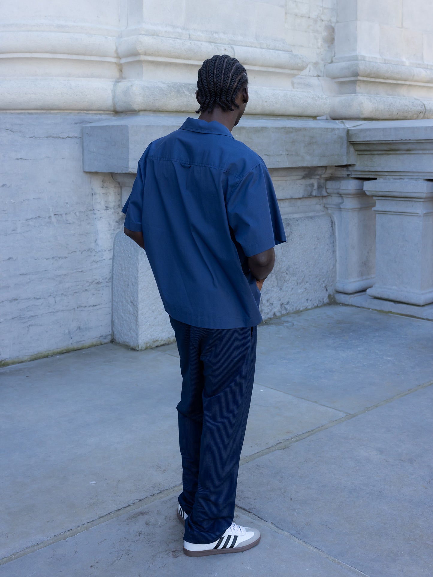 SHORT-SLEEVE SHIRT BLUE