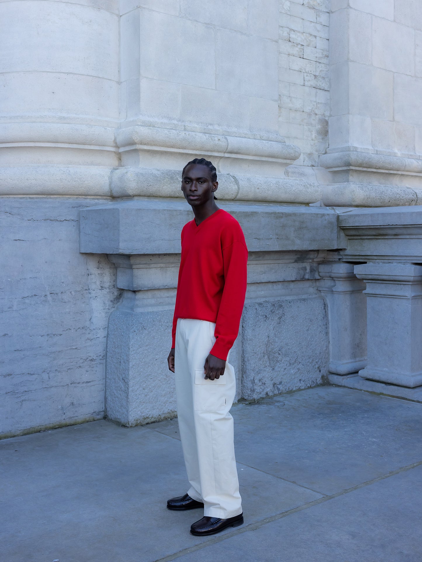 V-NECK KNITTED SWEATER RED
