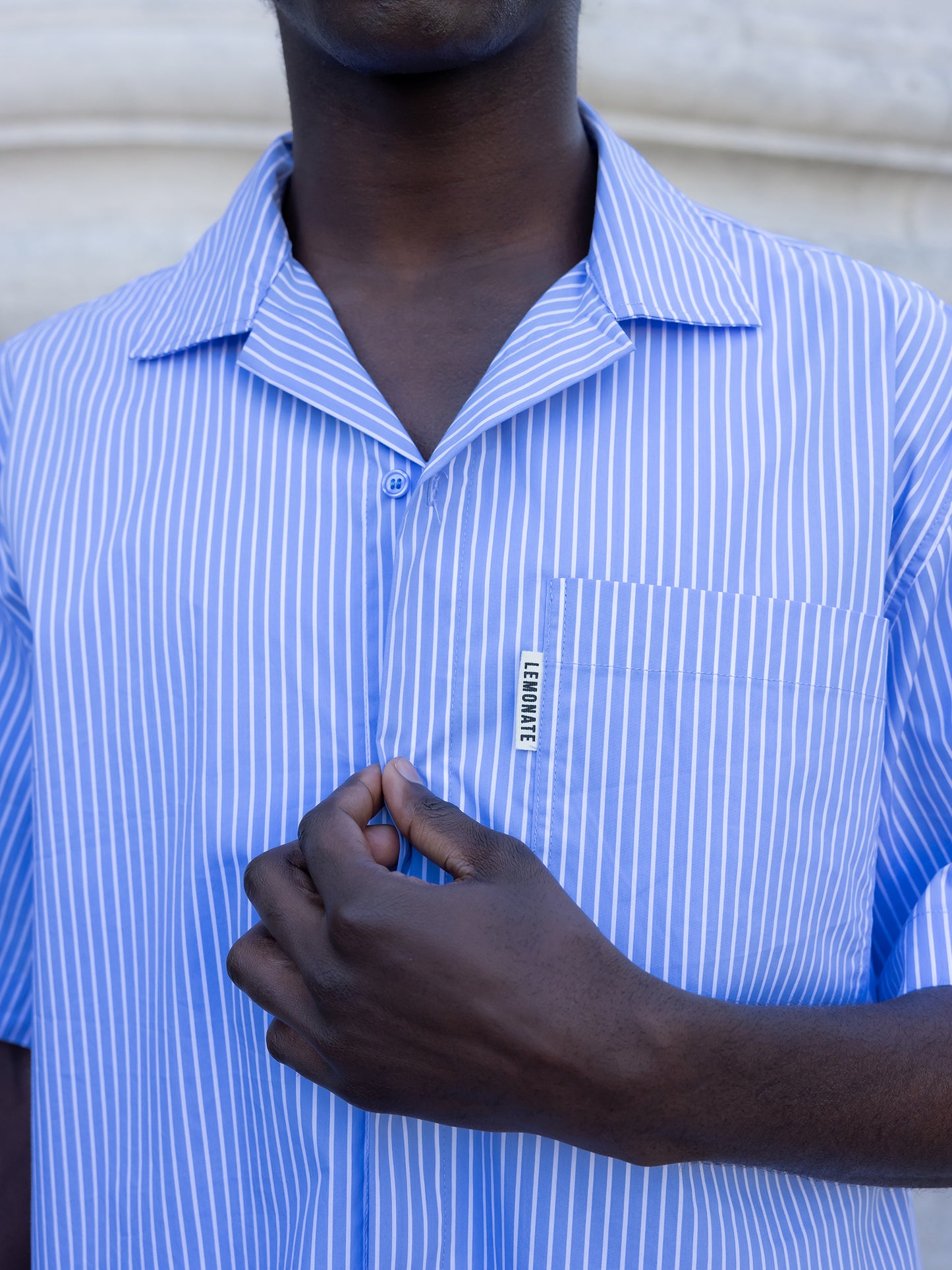 STRIPED SHORT-SLEEVE SHIRT LIGHT BLUE