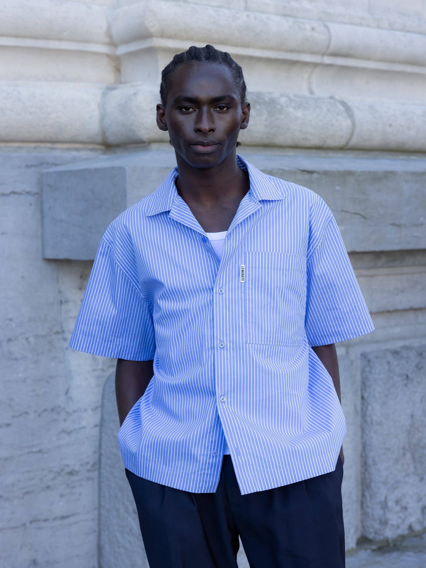 STRIPED SHORT-SLEEVE SHIRT LIGHT BLUE
