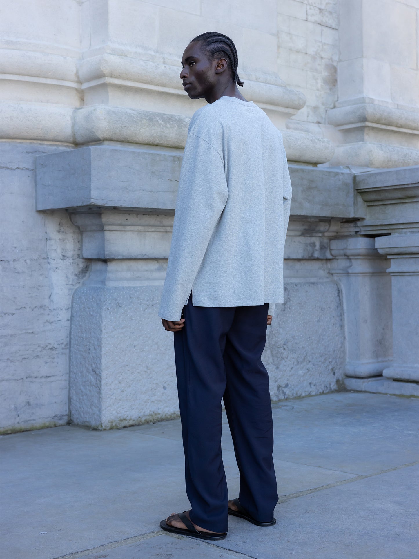 RELAXED LONG SLEEVE T-SHIRT GREY