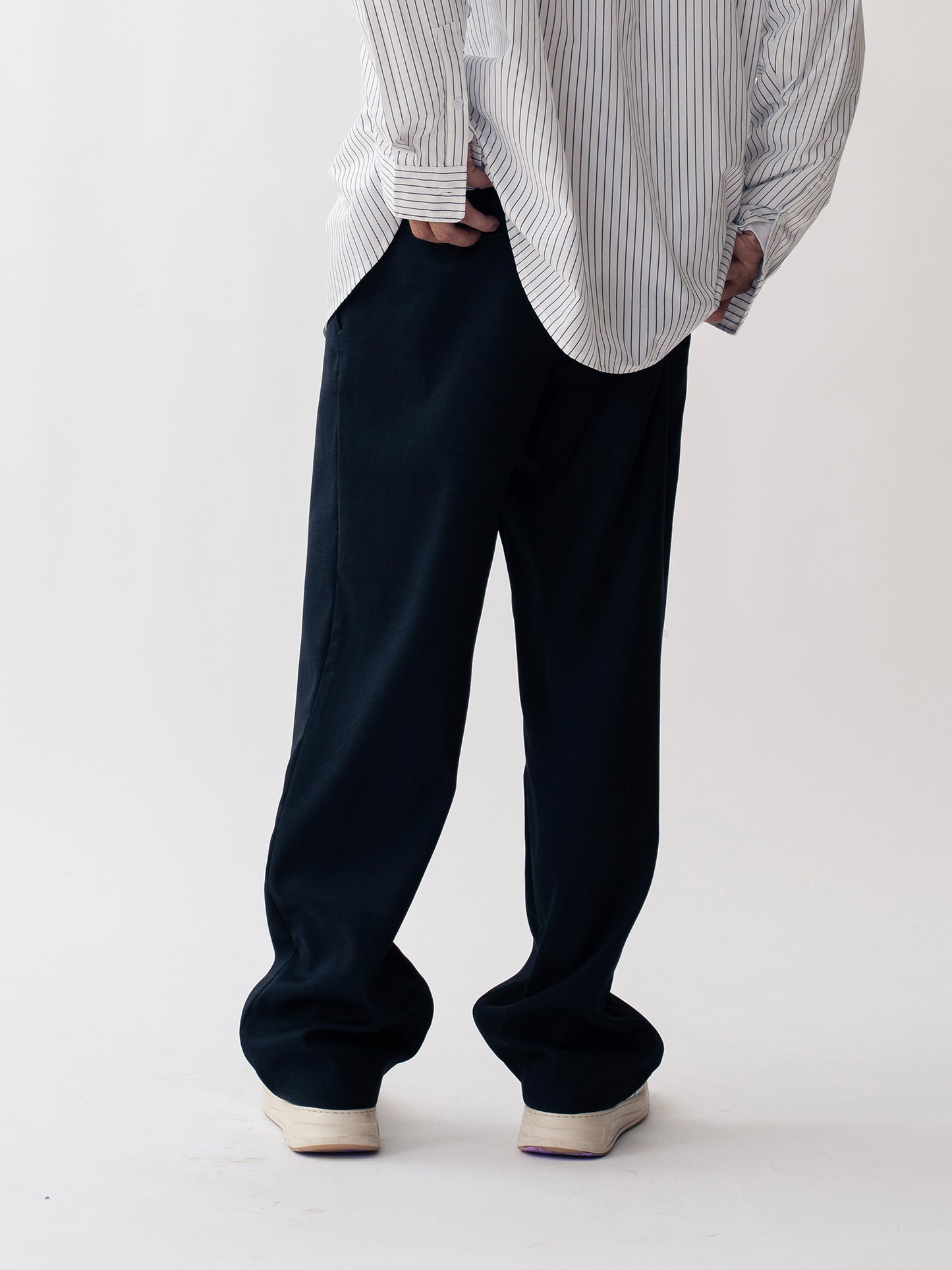 ELASTICATED WOOL TROUSERS GREY