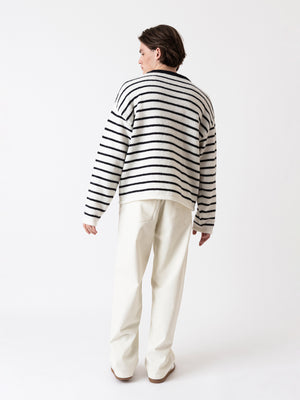 STRIPED KNITTED SWEATER ECRU / NAVY BLUE