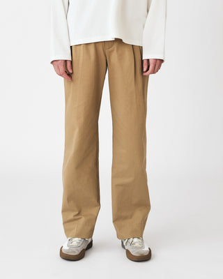 PLEATED TROUSERS CAMEL