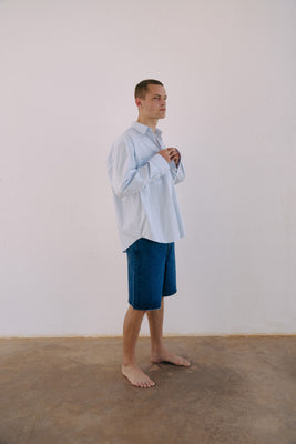 OVERSIZED SHIRT WITH POCKETS LIGHT BLUE